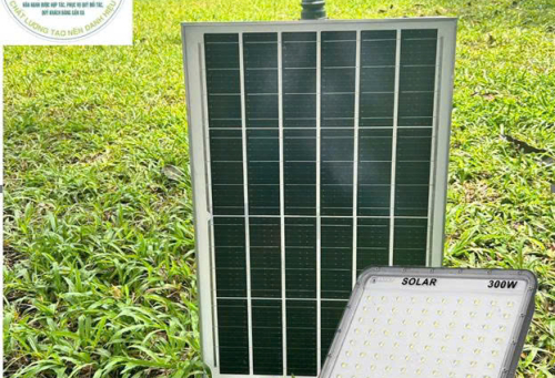 Đèn thấu kính chống chóa- phân thể sáng trắng công suất 300W